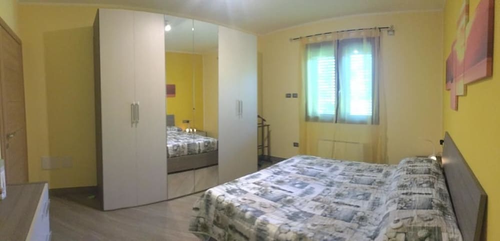 Double Room (Sole)