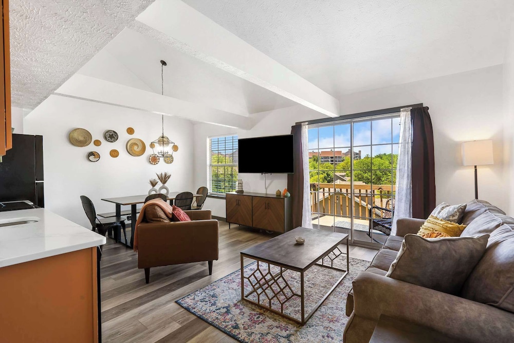 Condo, Multiple Beds, Balcony (Escape to the Pond View Oasis)