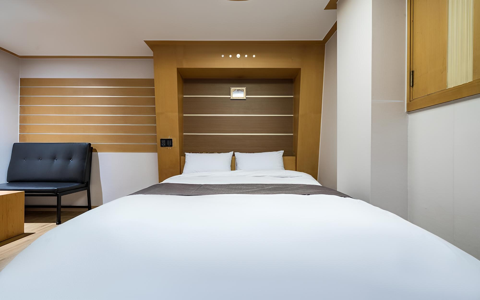 Room (Special Room (You can watch Netflix o) photo 3