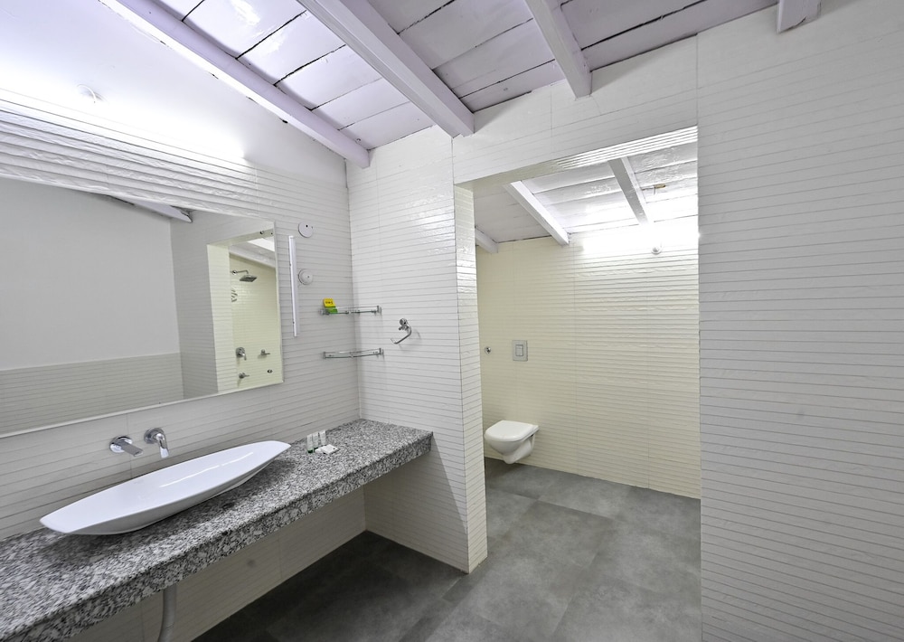 Deodar Suite - Photo 3