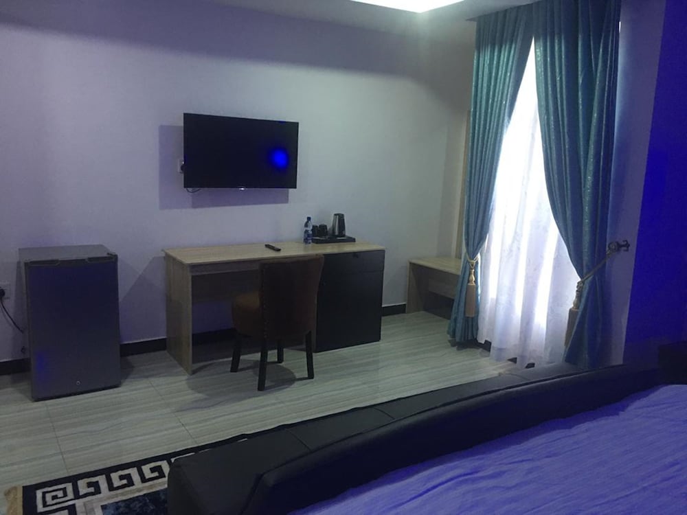 Business Room photo 3