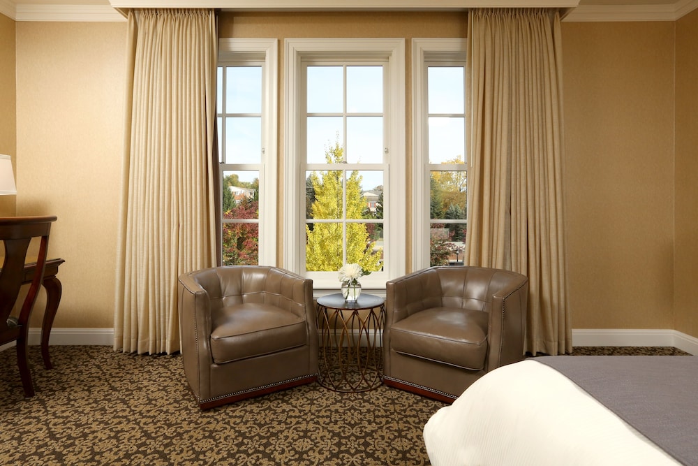 Luxury Room, 1 King Bed - Photo 2