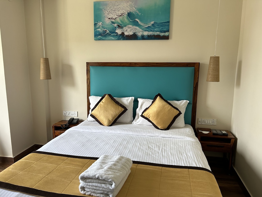 Deluxe Double Room - Photo 7