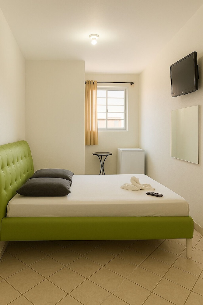 Basic Double Room, City View photo 1