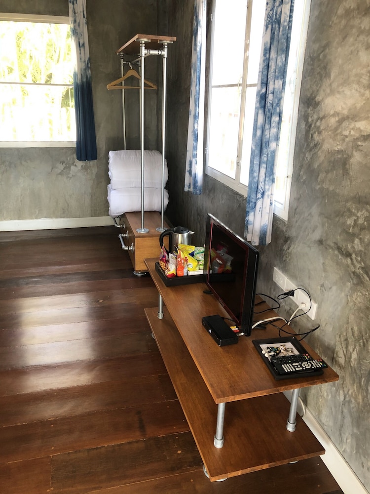 Standard Twin Room photo 3