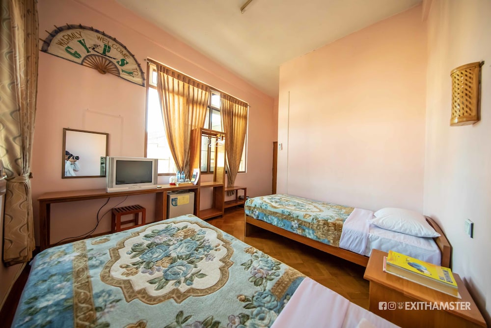 Superior Double or Twin Room photo 1