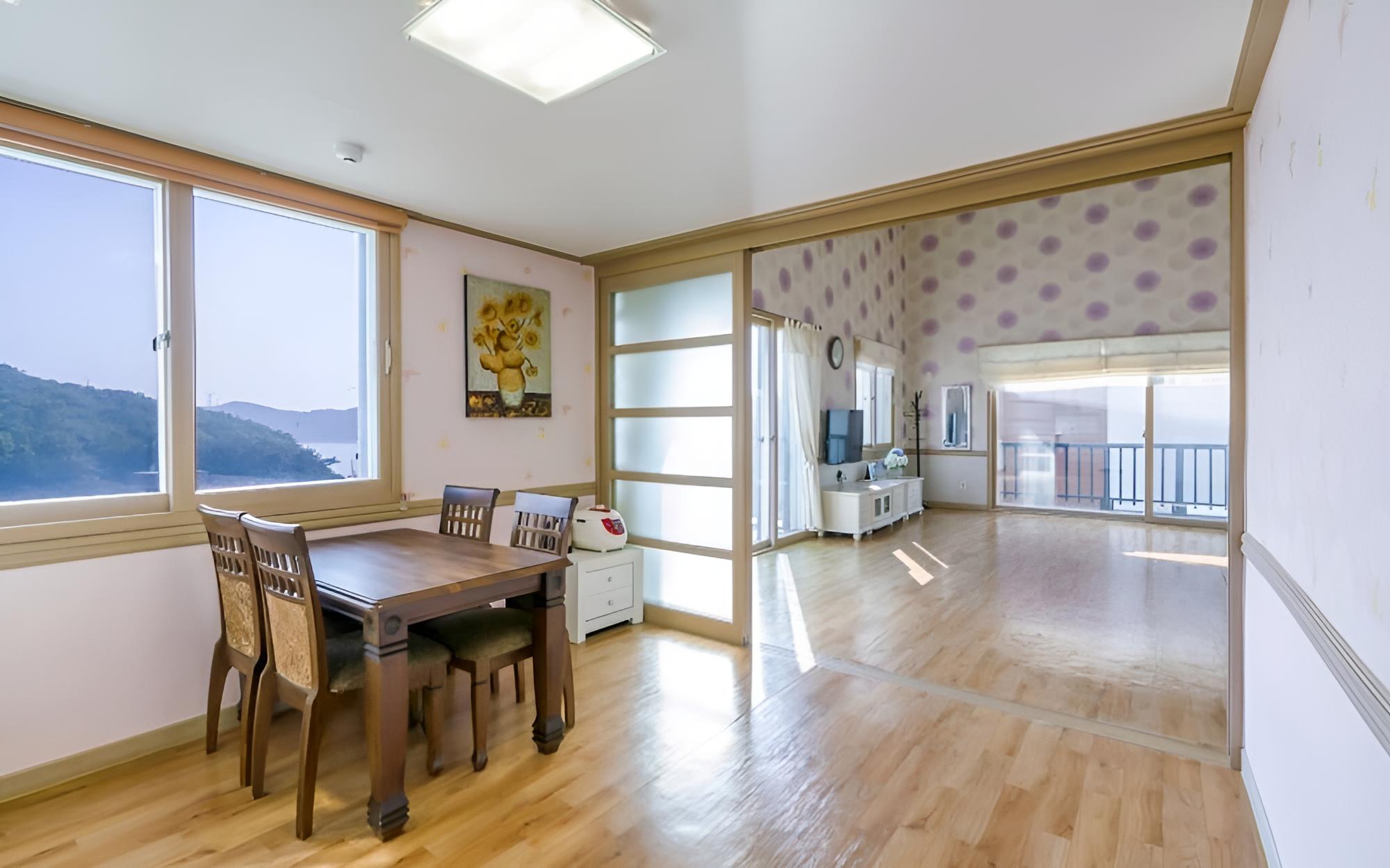 Room (Great sea) - Photo 1