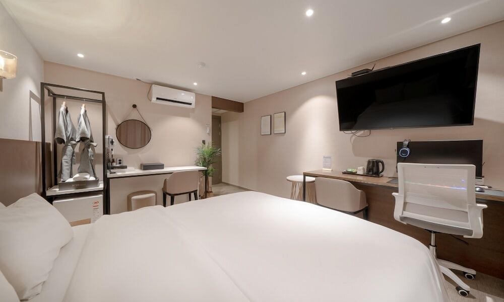 Superior Double Room - Photo 7