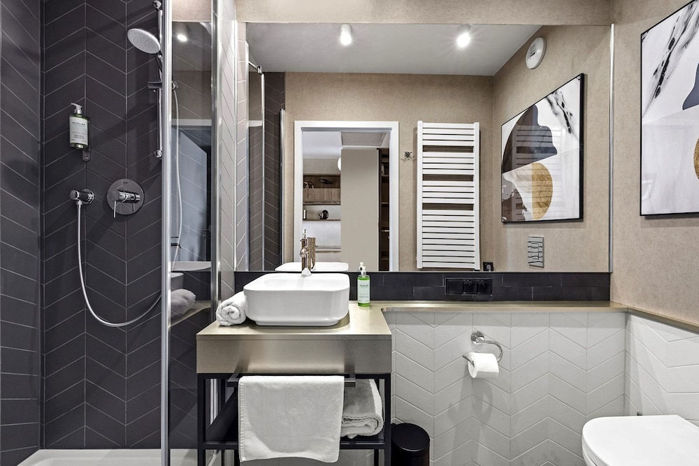 Superior Studio, Private Bathroom - Photo 5