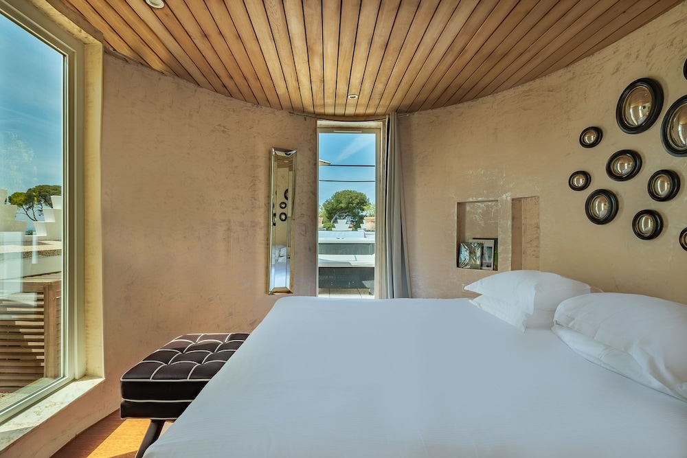 Deluxe Room, Terrace Jacuzzi photo 1