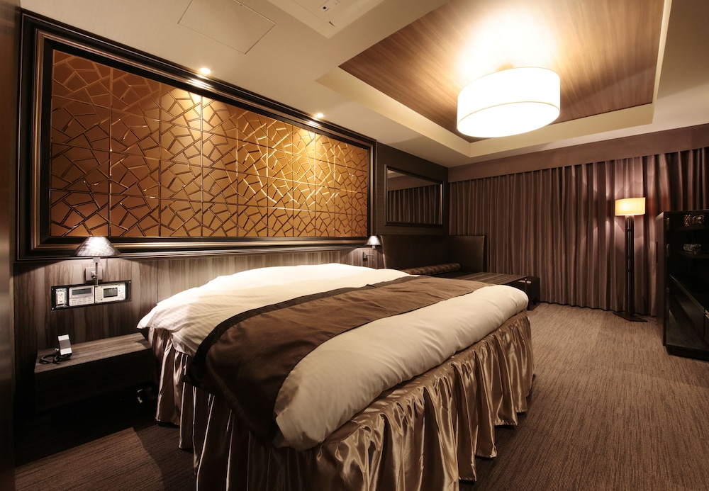 [Non-Smoking] Luxury Double Room, 1 King Bed - Photo 2