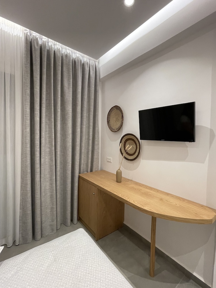 Double Room with Outdoor Hot Tub - Photo 2
