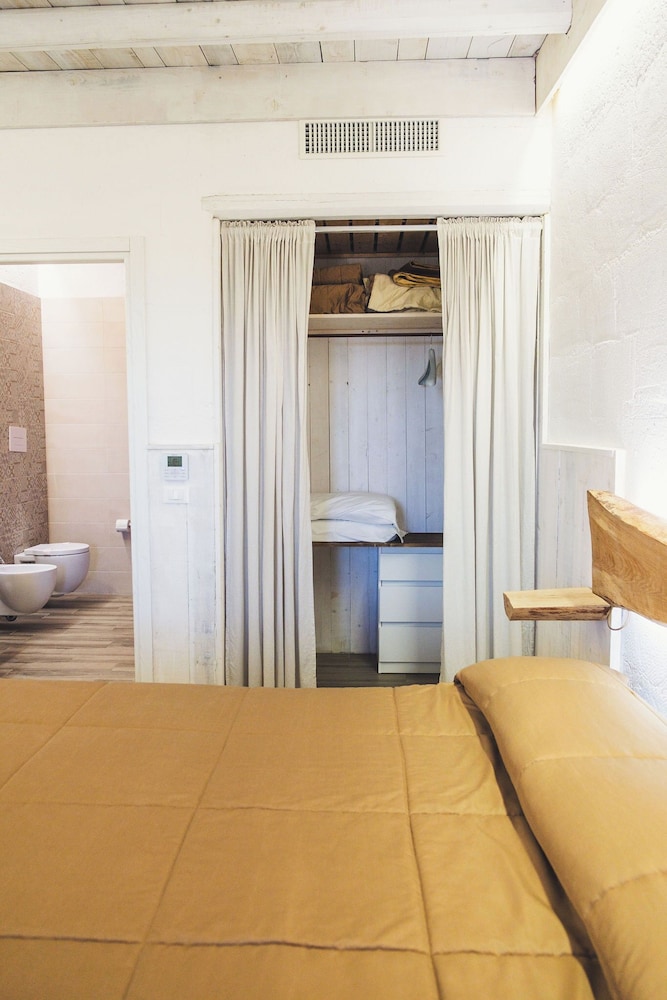 Panoramic Double or Twin Room photo 2