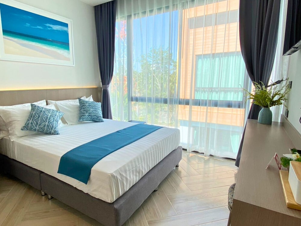 Standard Double Room - Photo 12