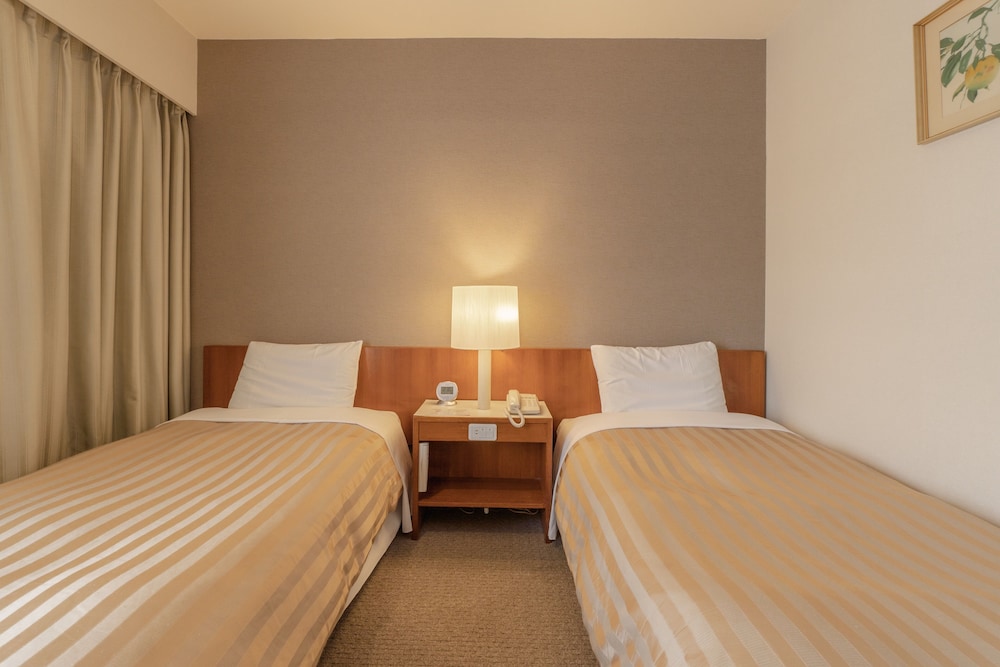 Twin Room, Non Smoking photo 2