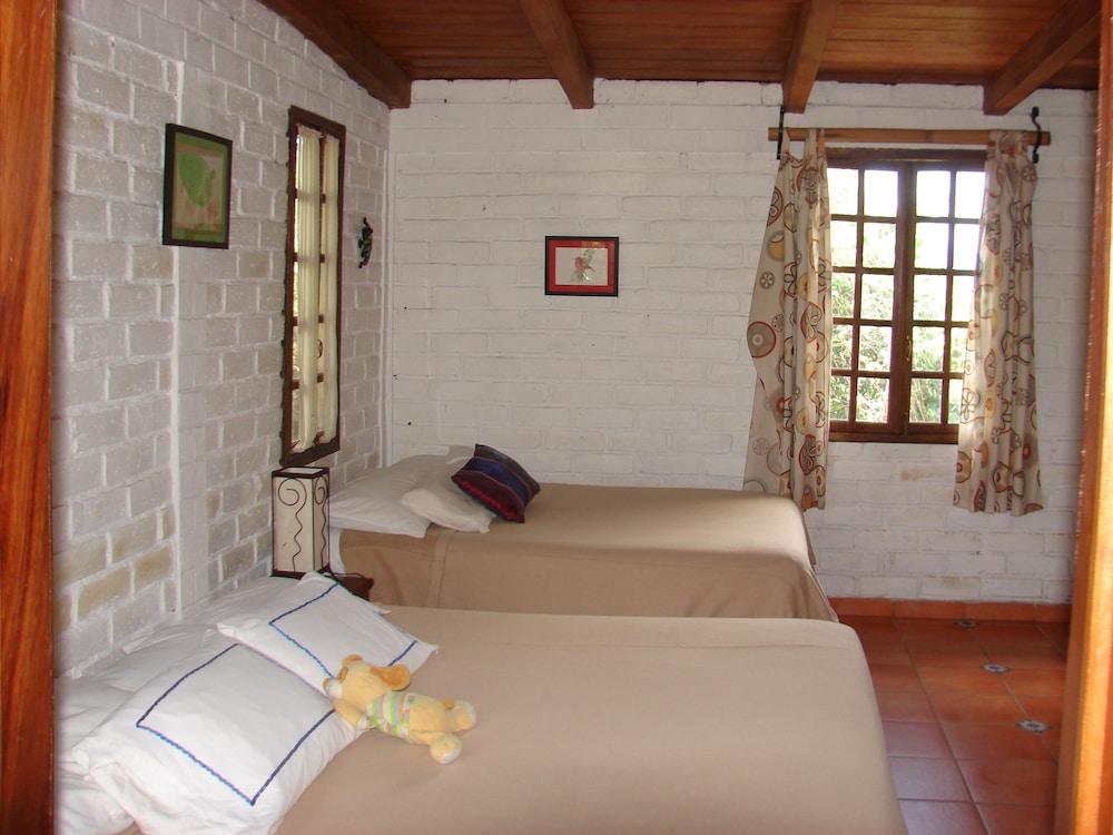 Basic Cabin, 2 Bedrooms photo 1
