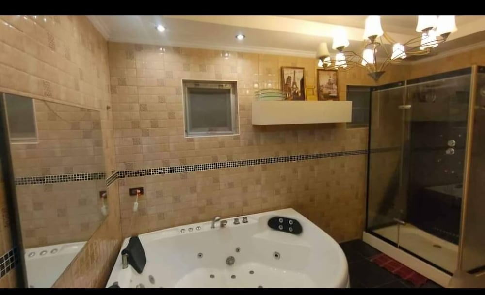 House, 3 Bedrooms, Accessible, Smoking