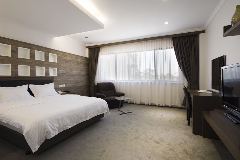 Classic Double Room, 1 Bedroom, Bathtub