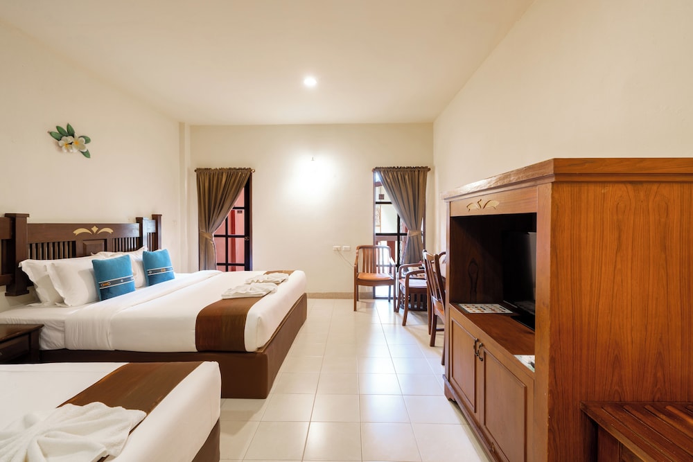 Superior Triple Room, Garden View - Photo 2