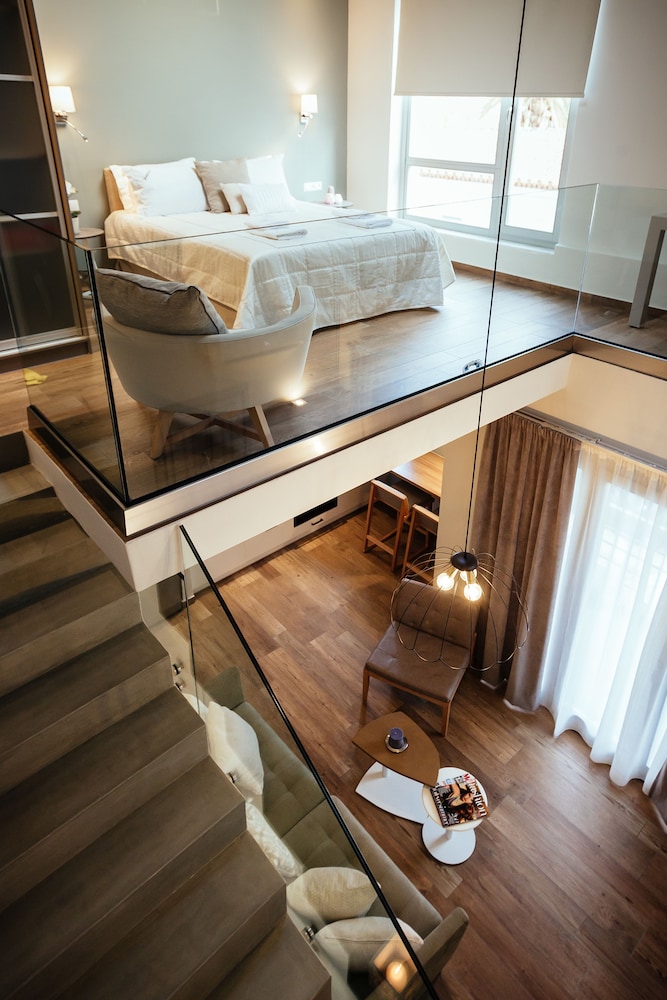 Deluxe Loft, 1 Bedroom, Kitchen, Executive Level