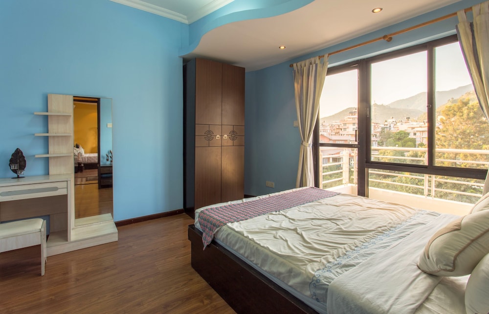 Superior Apartment, 3 Bedrooms, Non Smoking, Valley View photo 2