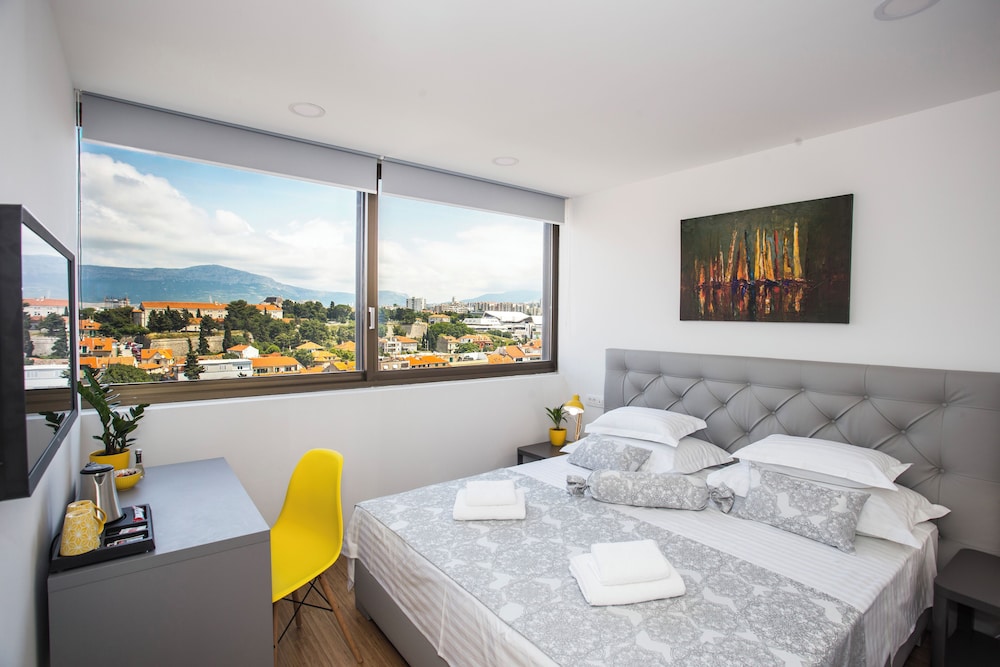 Standard Double or Twin Room, 1 Double or 2 Twin Beds, City View