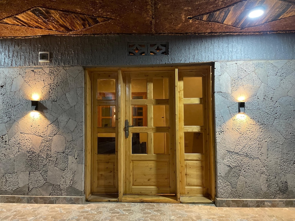 Deluxe Double Room, Balcony, Mountain View