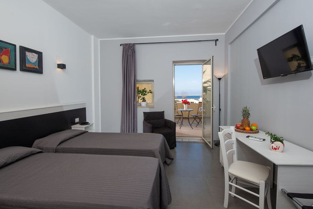 Double Room Single Use photo 3