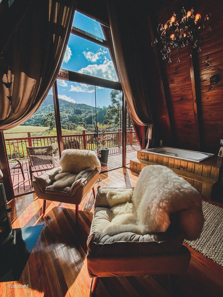 Romantic Studio Suite photo 1