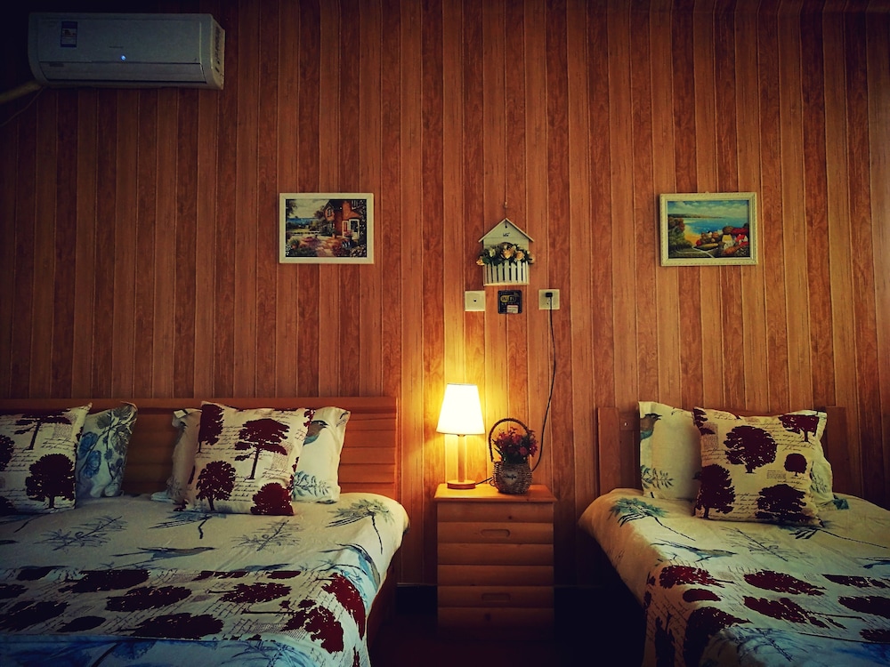 American Style Triple Room photo 3