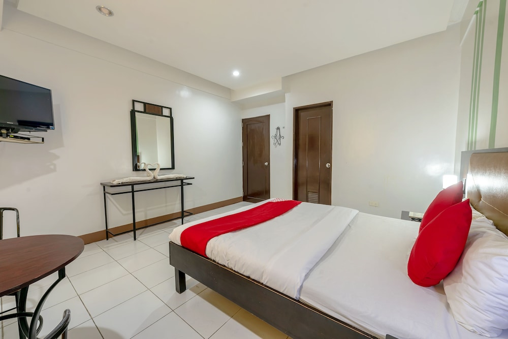 Deluxe Double Room, 1 Double Bed photo 2