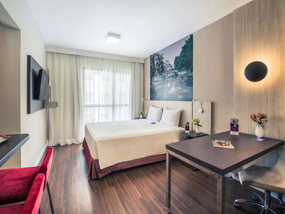 Superior Suite, 1 Queen Bed with Sofa bed - Photo 8