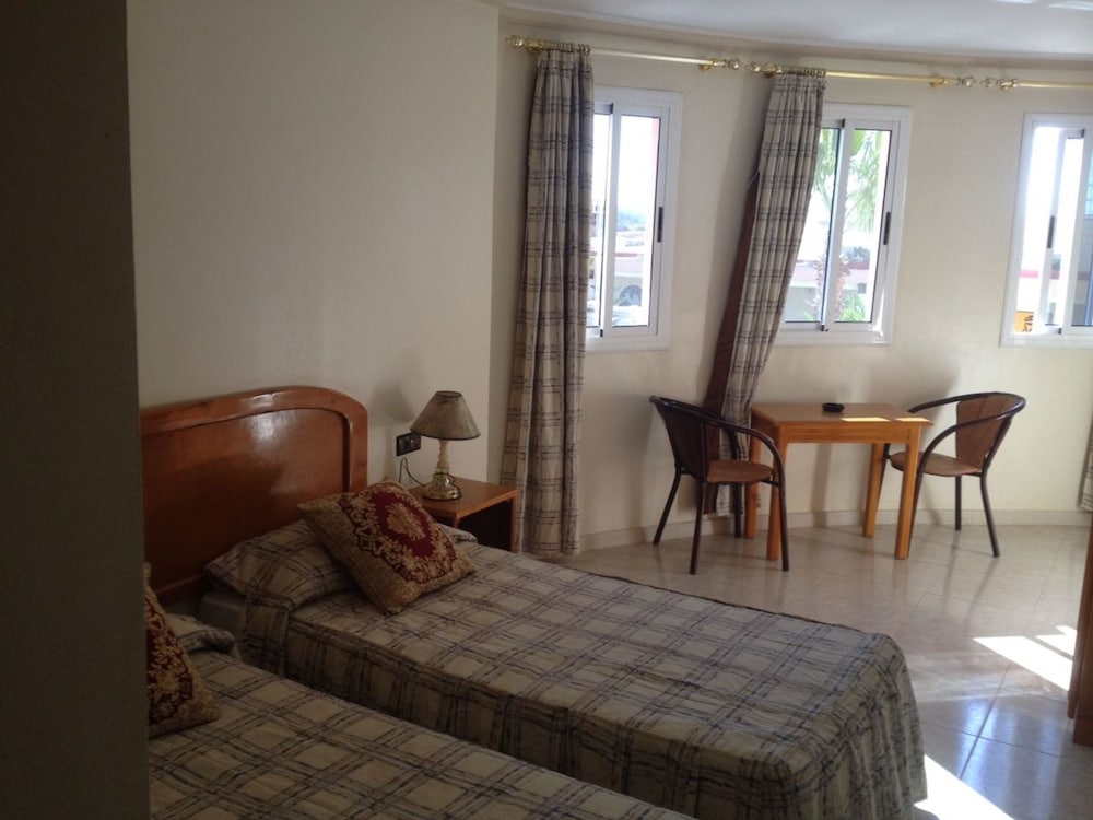 Twin Room, 2 Twin Beds, Garden View photo 1