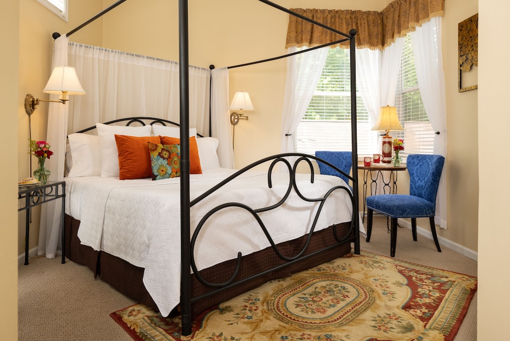 Lady Guinevere Suite photo 1