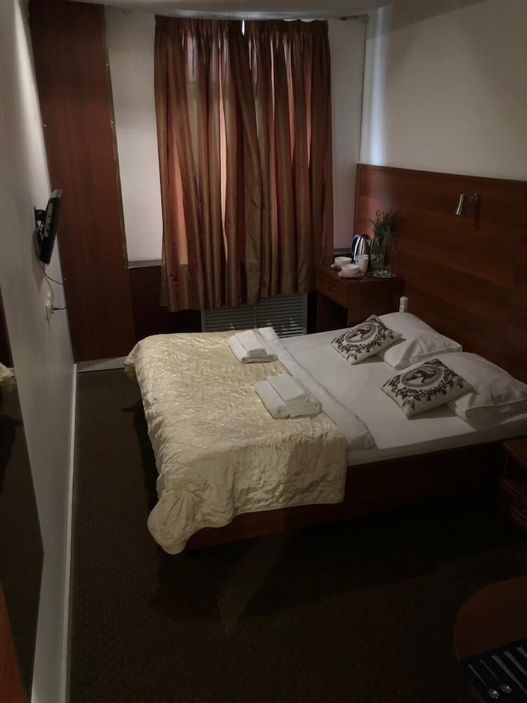 Standard Apartment, 1 Queen Bed