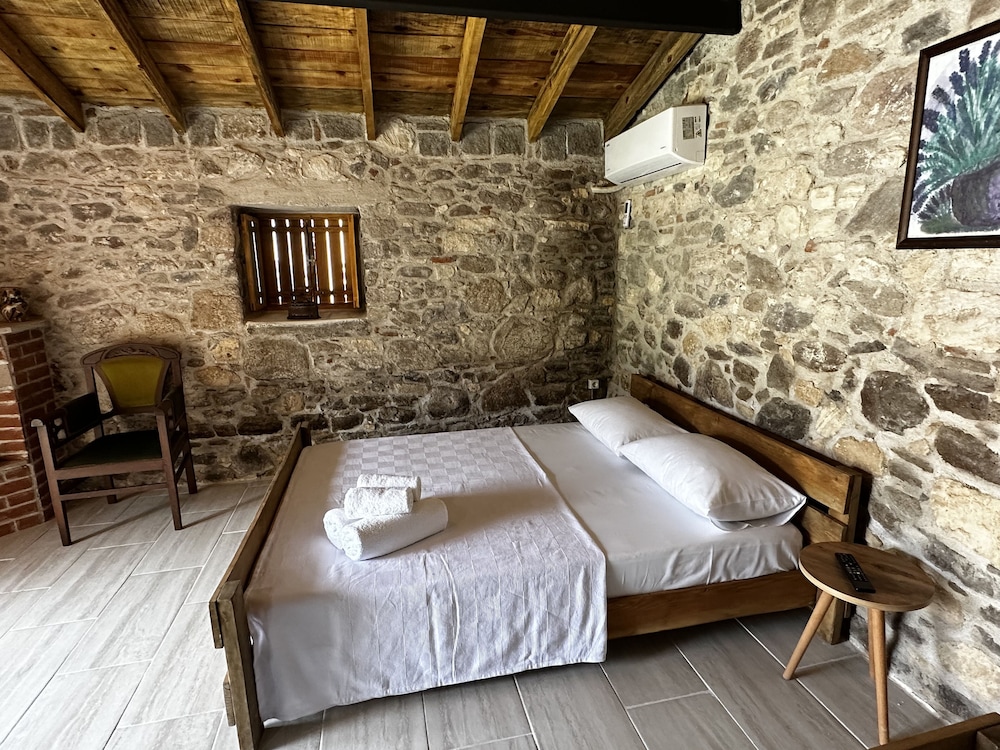 Comfort Room photo 3