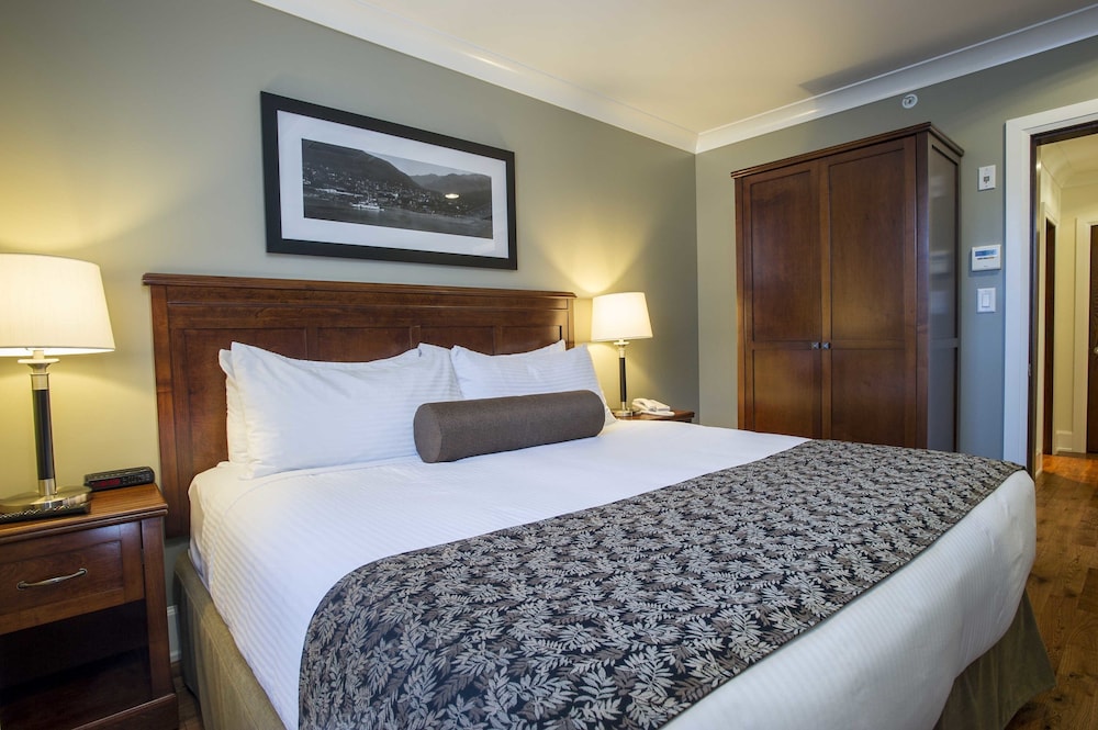 Deluxe Room, 1 King Bed (Deluxe King)