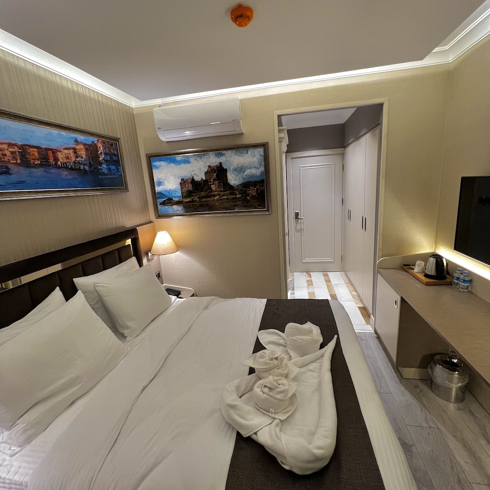 Standard Double Room - Photo 5