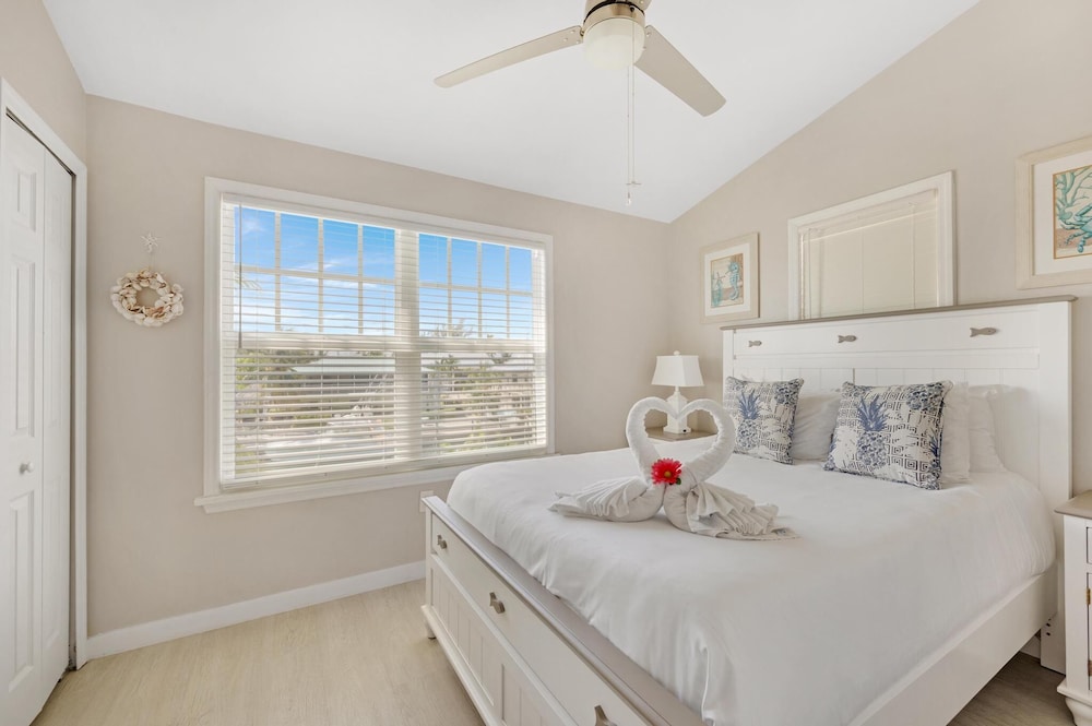 Townhome photo 1