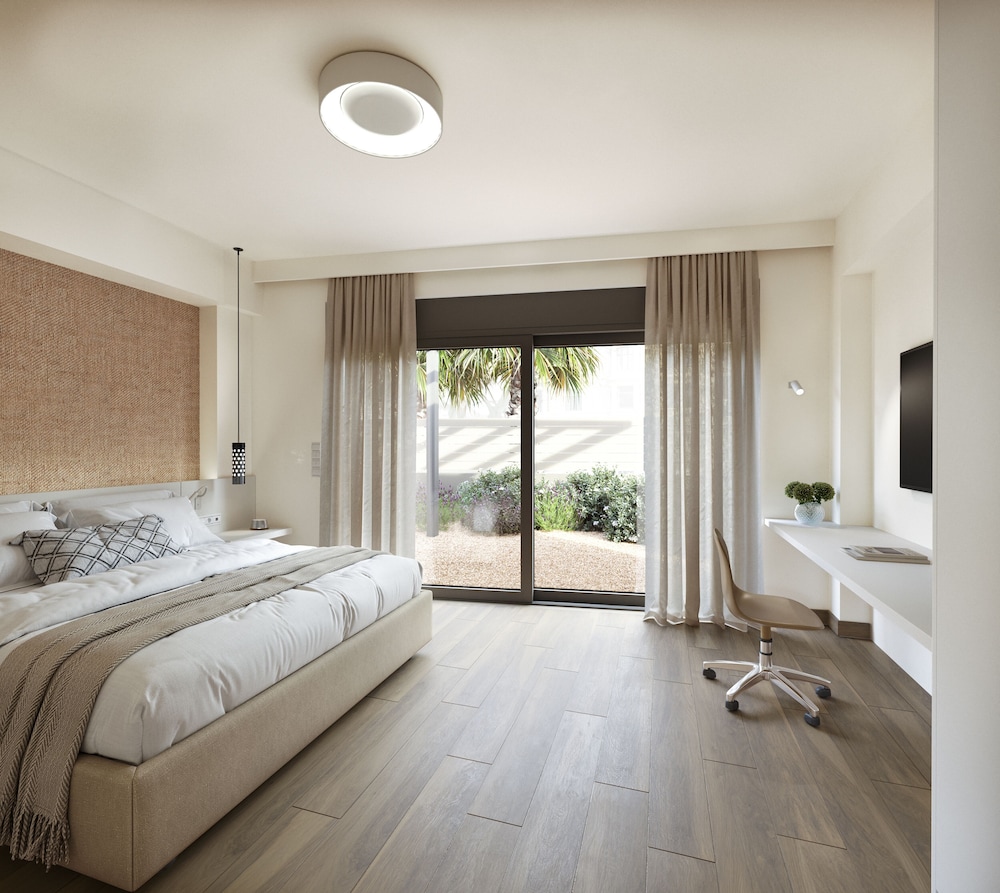 Superior Apartment, 1 Bedroom (Private garden) photo 1