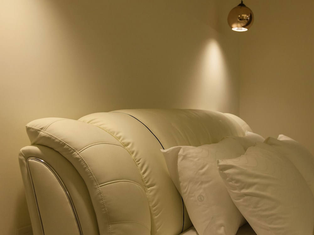 Deluxe Double Room (R302) photo 3