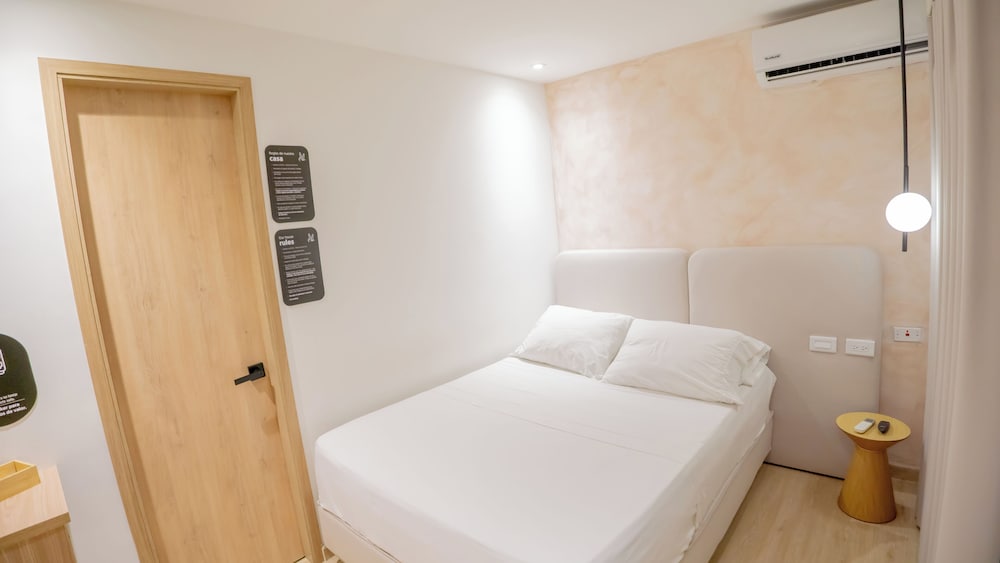 Standard Double Room, 1 Queen Bed