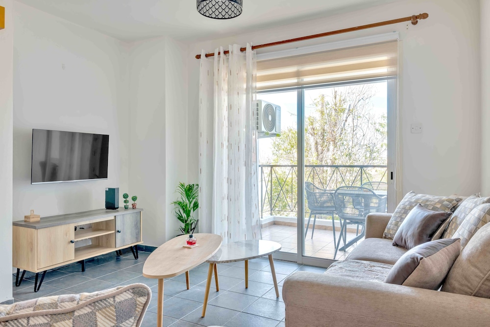 Luxury Apartment, City View photo 2