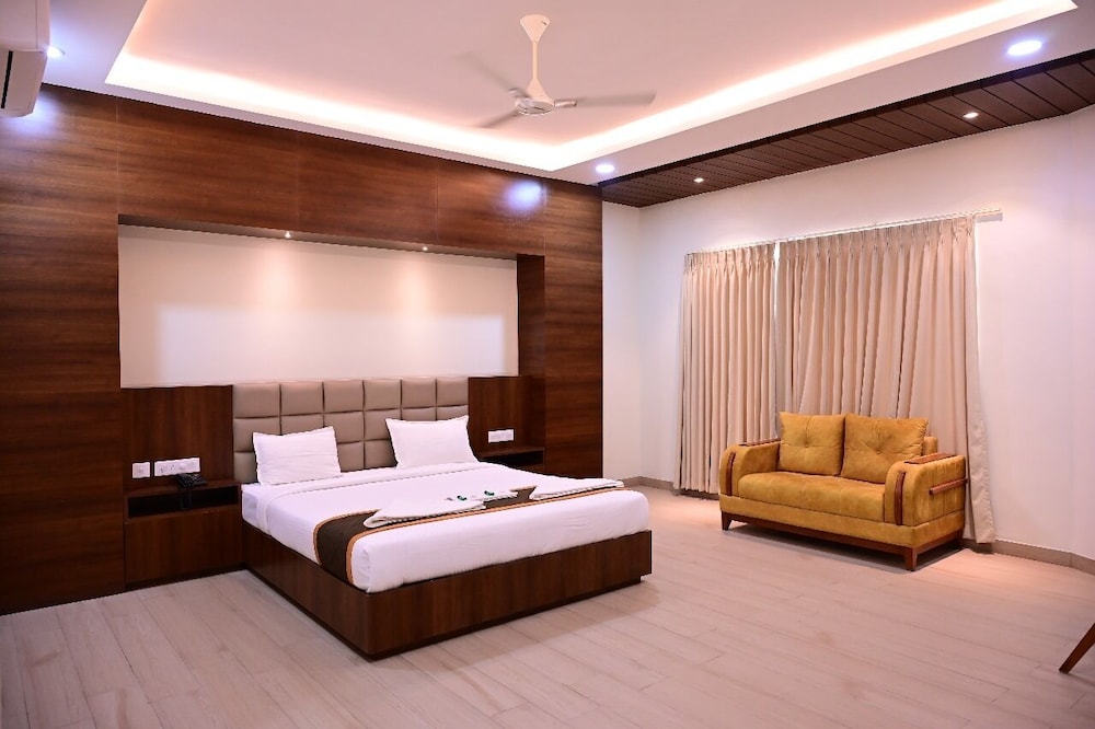 Signature Room photo 1
