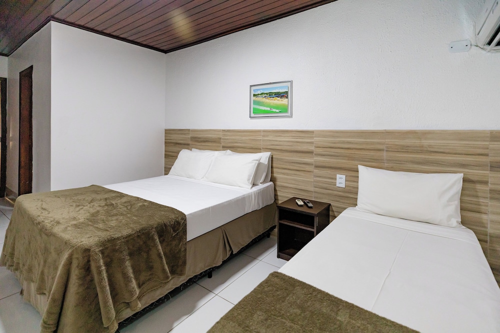 Standard Triple Room - Photo 1