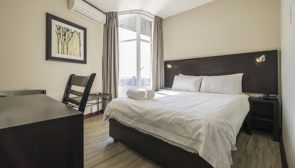 Standard Double Room - Photo 3