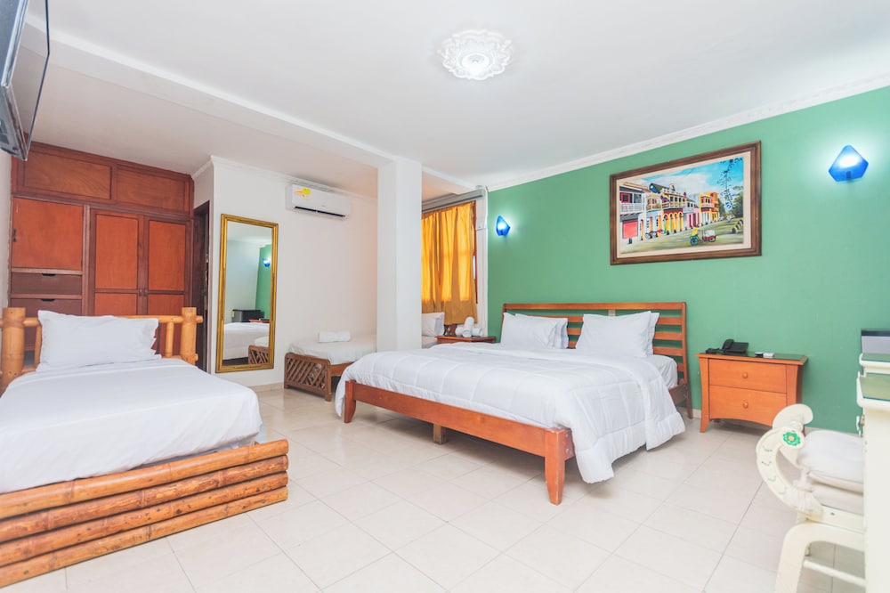 Superior Quadruple Room, Multiple Beds, Air conditioning photo 1