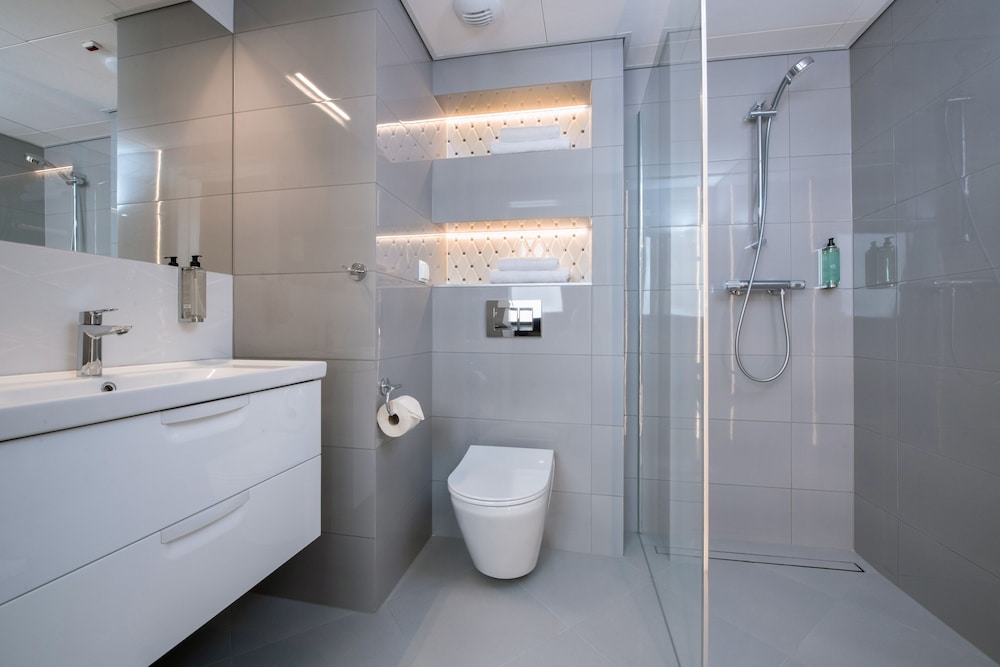 Standard Double or Twin Room, Courtyard Area - Photo 3