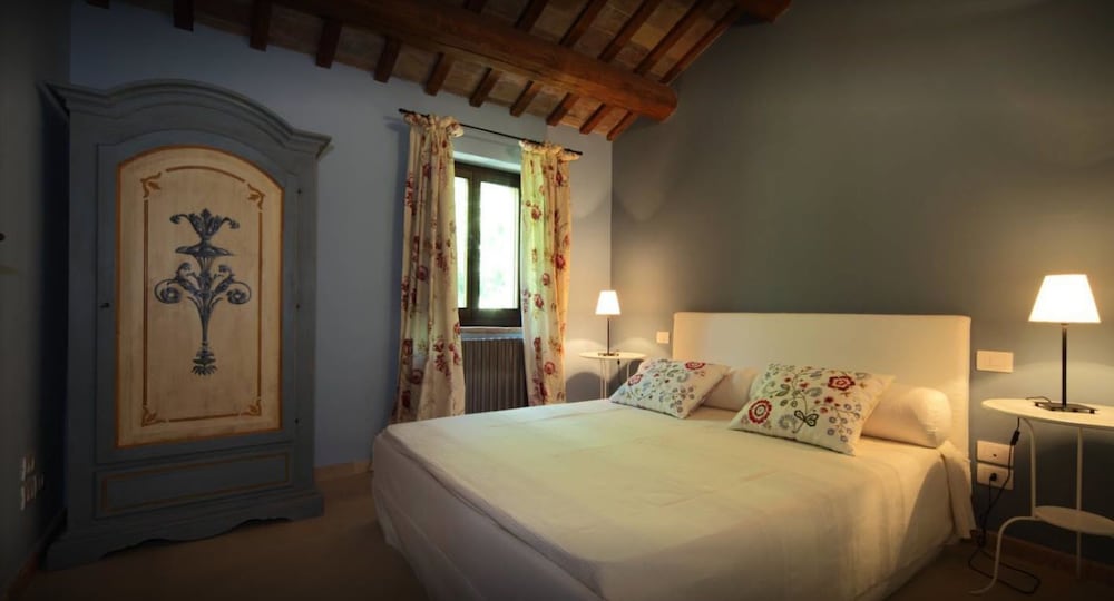 Standard Double Room, 1 Queen Bed photo 3