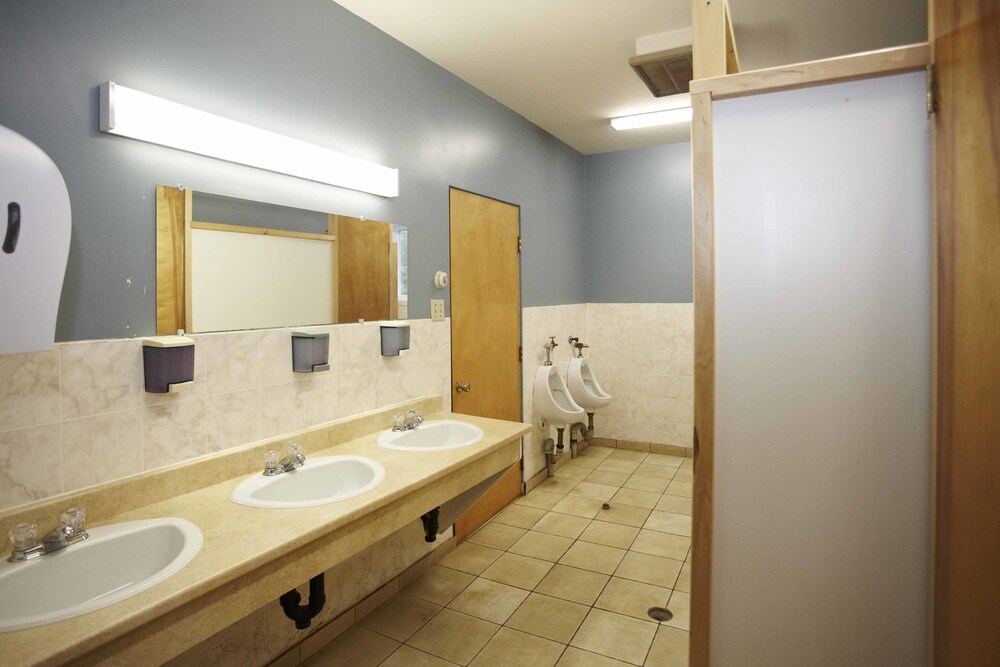 Chalet, 5 bedrooms, 32 people (Boudreault) photo 3